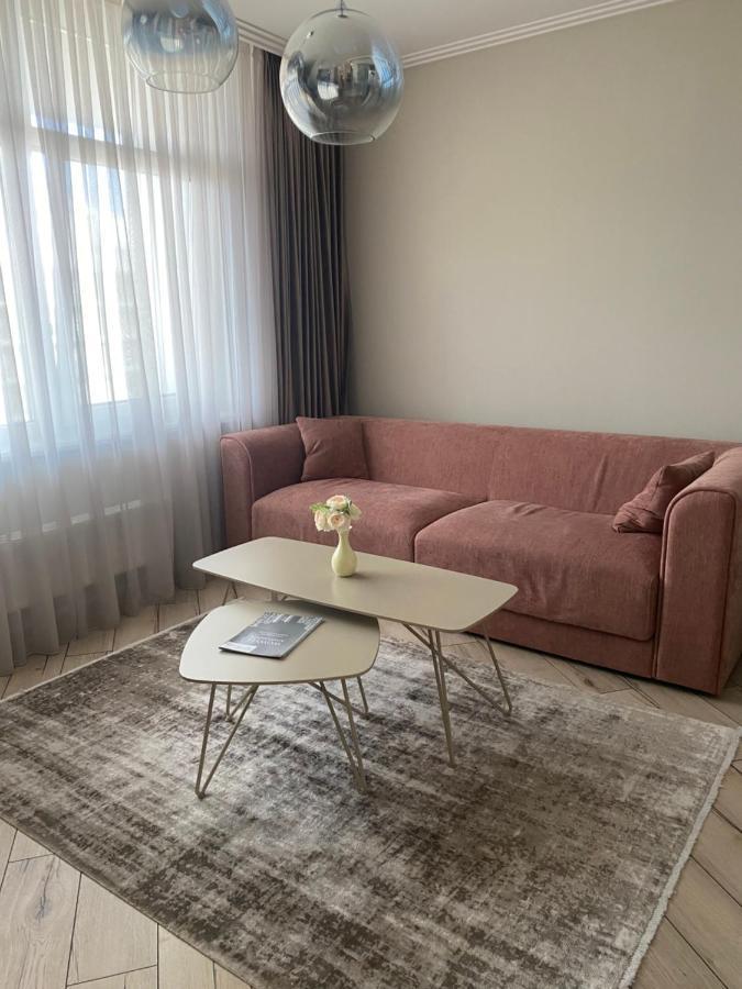 Wowell Apartments Odessa Eksteriør bilde
