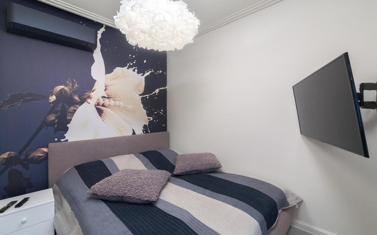 Wowell Apartments Odessa Eksteriør bilde