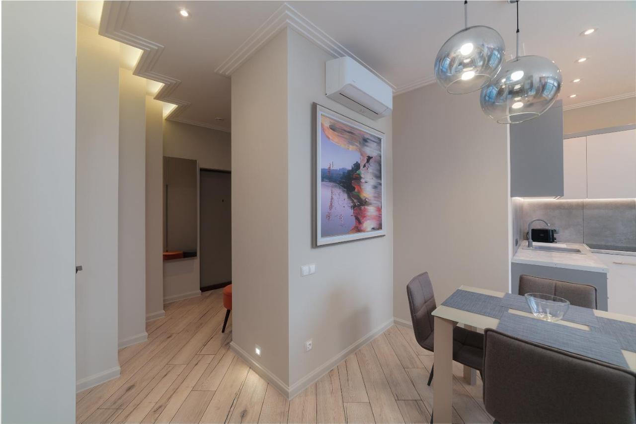 Wowell Apartments Odessa Eksteriør bilde