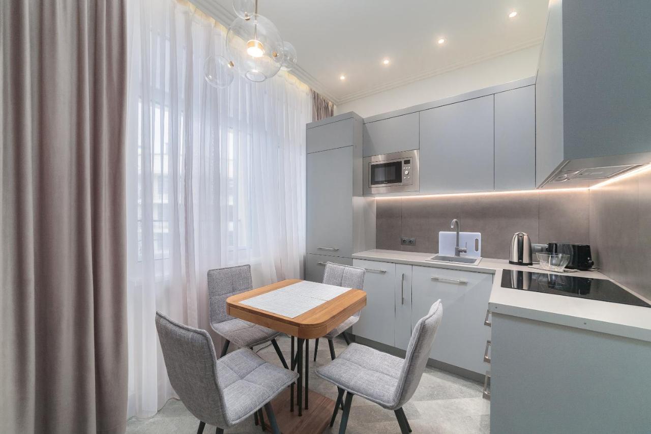 Wowell Apartments Odessa Eksteriør bilde