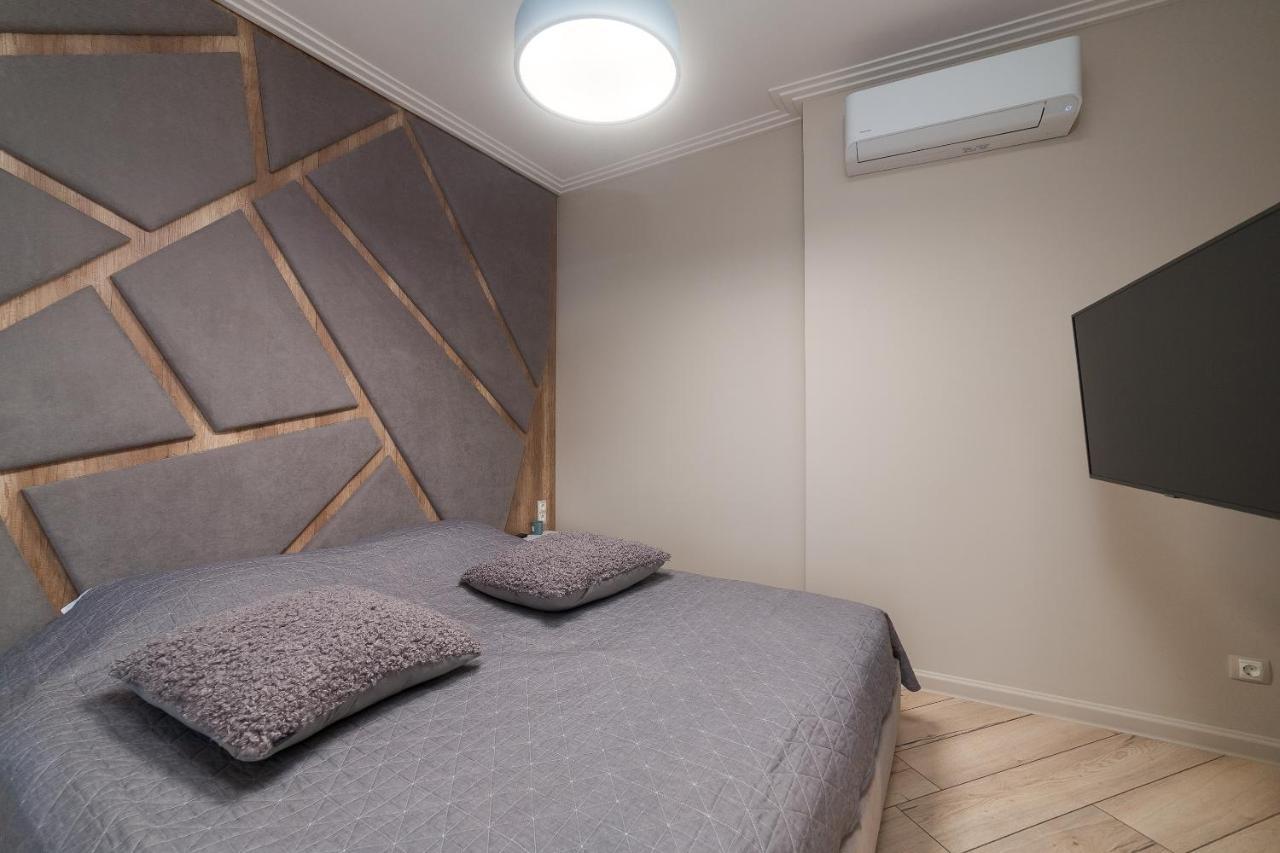 Wowell Apartments Odessa Eksteriør bilde