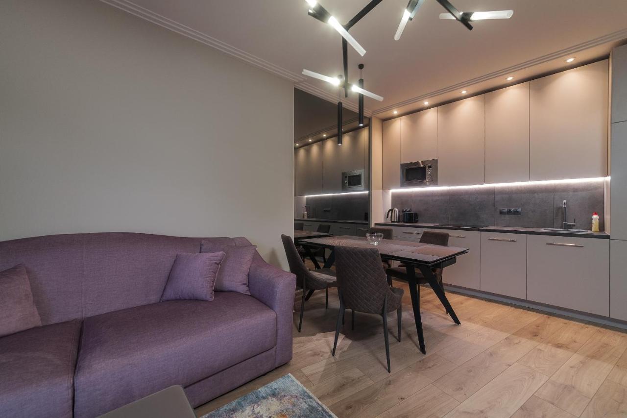 Wowell Apartments Odessa Eksteriør bilde