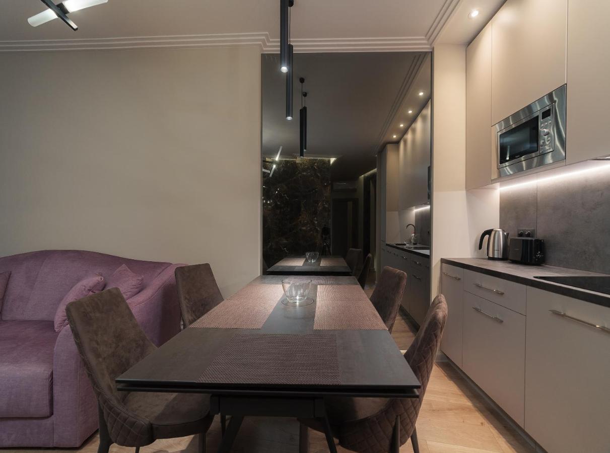 Wowell Apartments Odessa Eksteriør bilde
